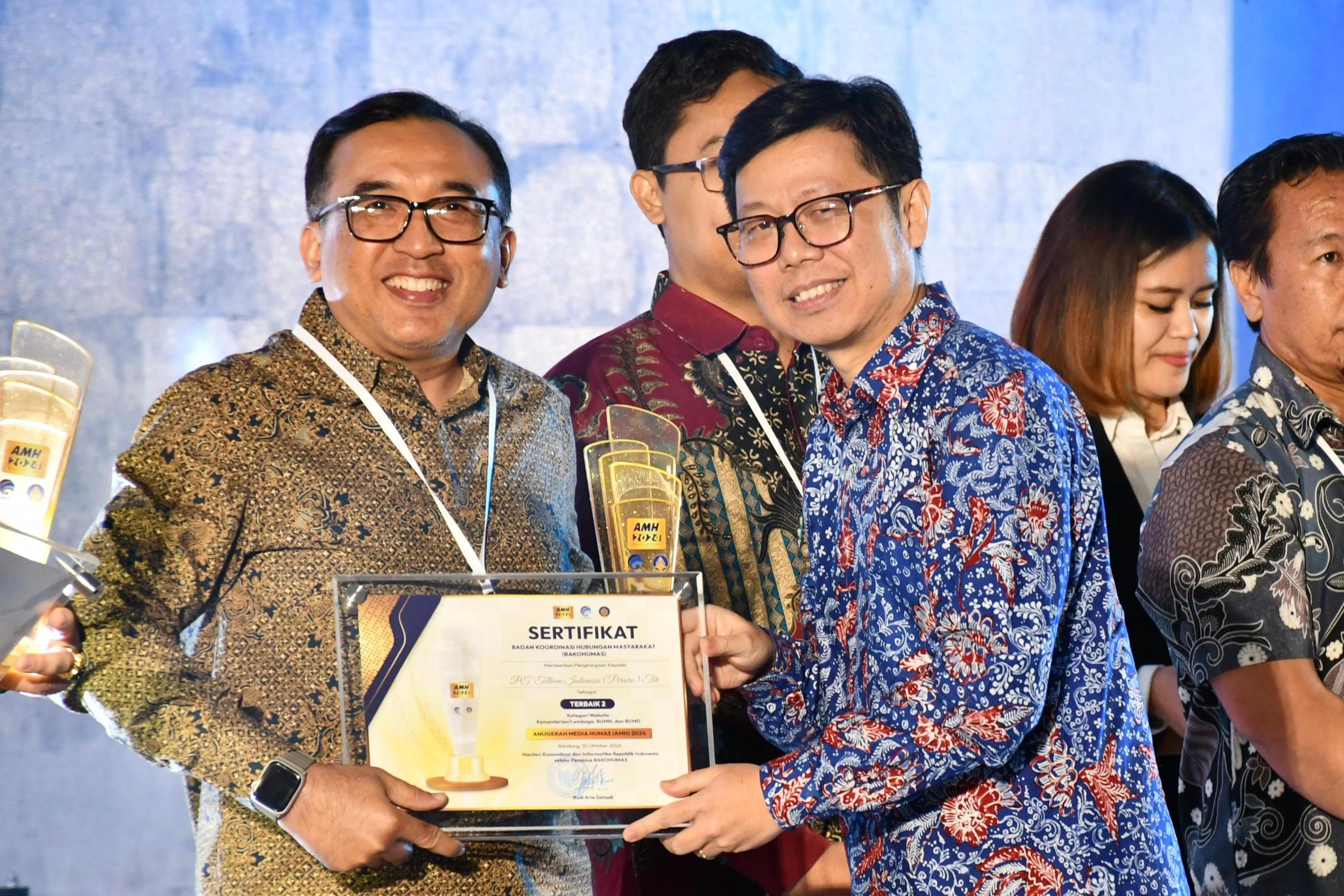 Telkom Boyong 3 Penghargaan dalam Anugerah Media Humas (AMH) 2024
